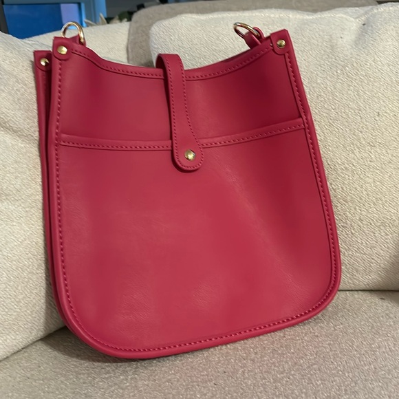 Strapless pink purse, ready to go! - Picture 1 of 3